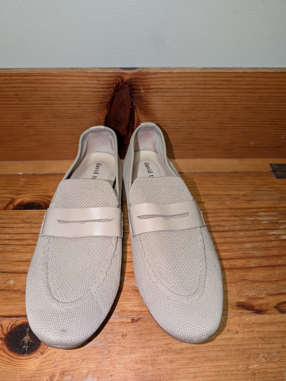 David Tate Beige Taupe Knit Penny Loafers Women’s Size 9W